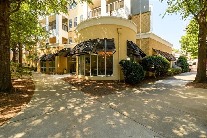 Property Photo:  870 Inman Village Parkway NE 333  GA 30307 