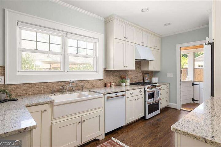 Property Photo:  455 Claire Drive NE  GA 30307 