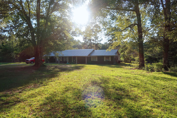 Property Photo: 365 John Amacker Rd. MS 39426