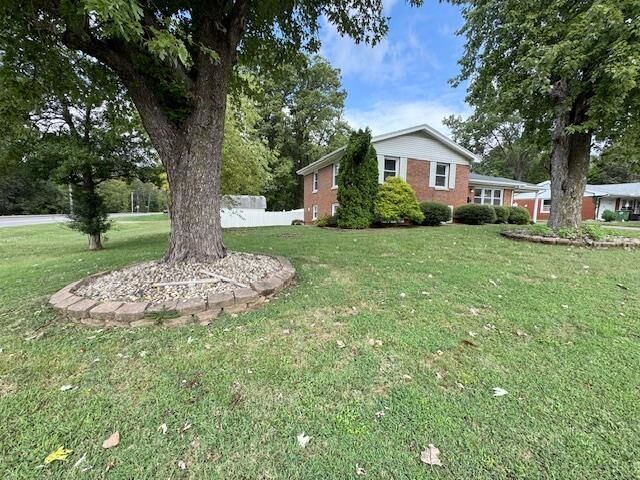 Property Photo:  1225 Sandefur Dr.  KY 42420 
