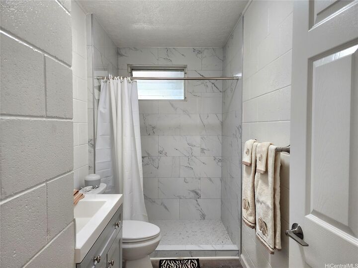 Property Photo: 1638 Makamua Street HI 96782