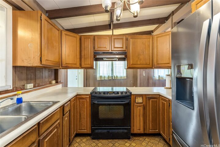 Property Photo:  2160 Aamanu Street  HI 96782 