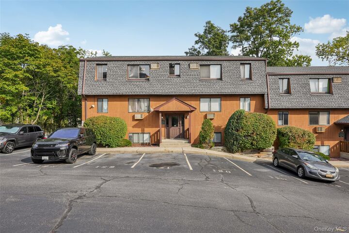 Property Photo:  294 High Avenue A3  NY 10960 