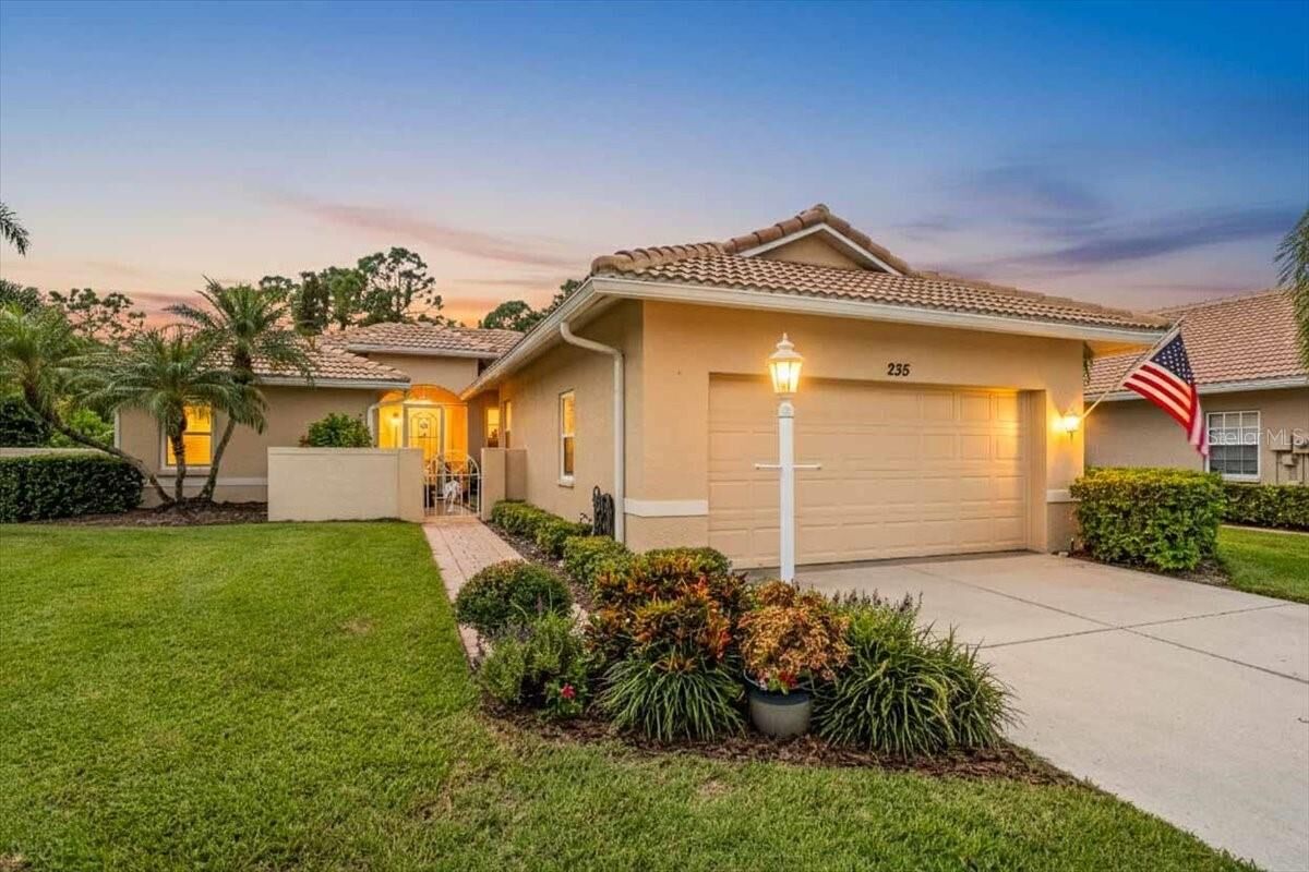 Property Photo:  235 Auburn Woods Circle  FL 34292 