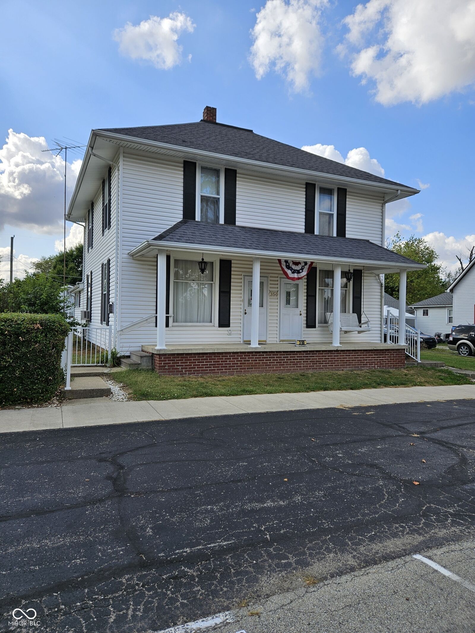 Property Photo:  350 S Broadway Street  IN 46031 