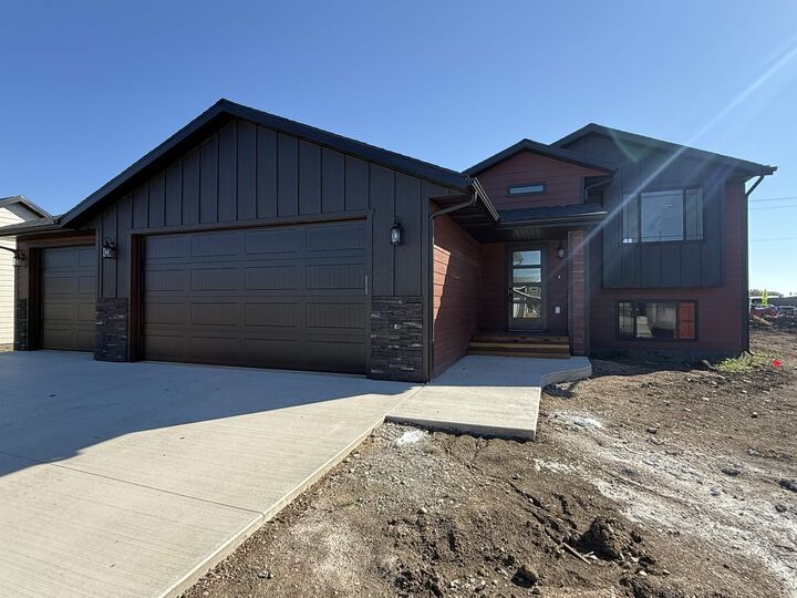 648 Eagle Court  Box Elder SD 57719 photo