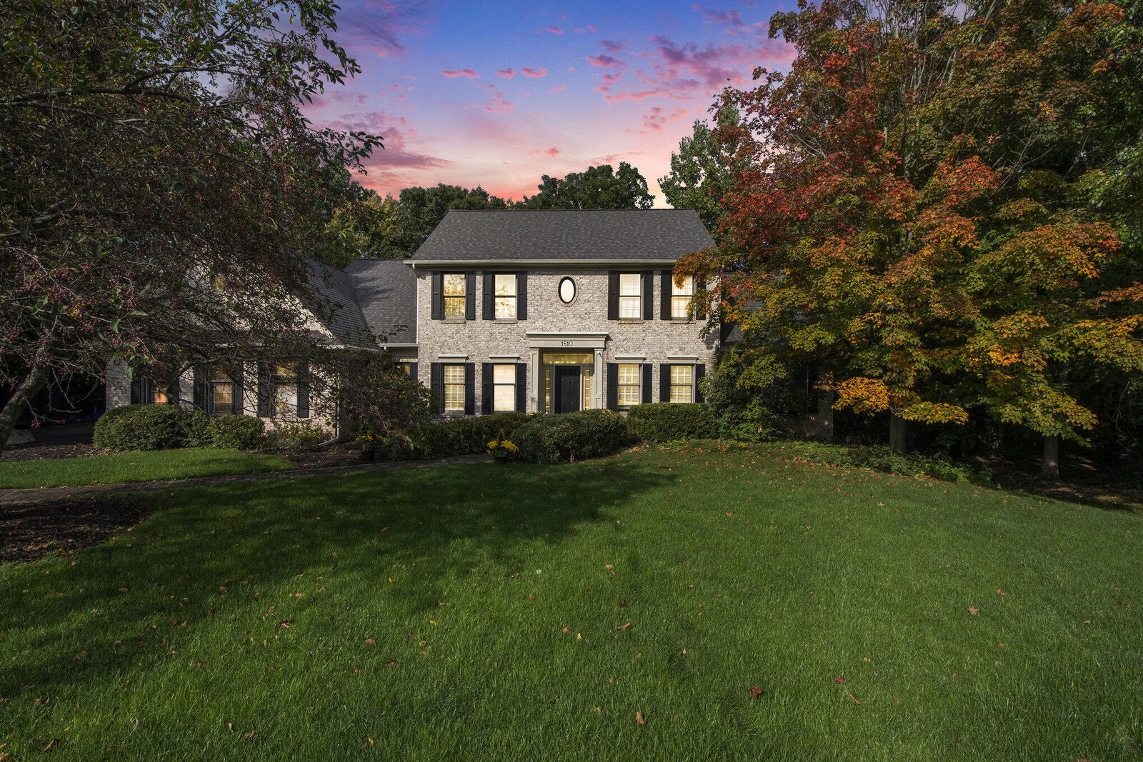 Property Photo: 1610 Flowers Mill Drive NE MI 49525