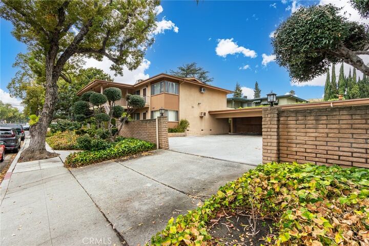 Property Photo:  865 Arcadia Avenue A  CA 91007 