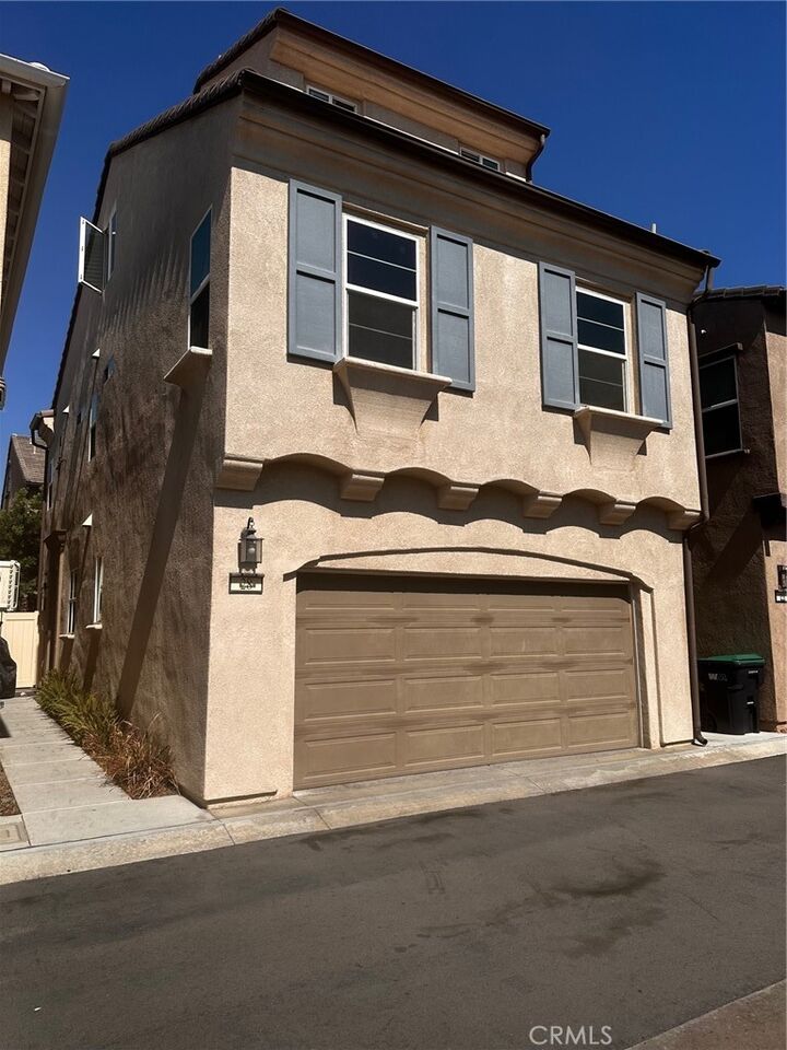 Property Photo:  3827 Grant Street 28  CA 92879 