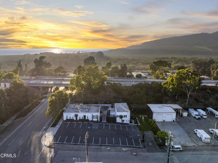 281 W Main Street  Ventura CA 93001 photo