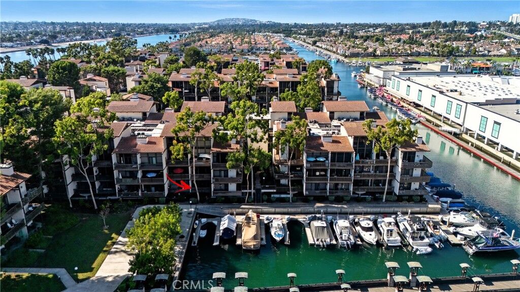 Property Photo: 7124 Marina Pacifica N CA 90803