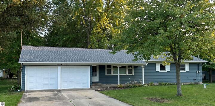 Property Photo:  3146 N Concourse Drive  MI 48858 