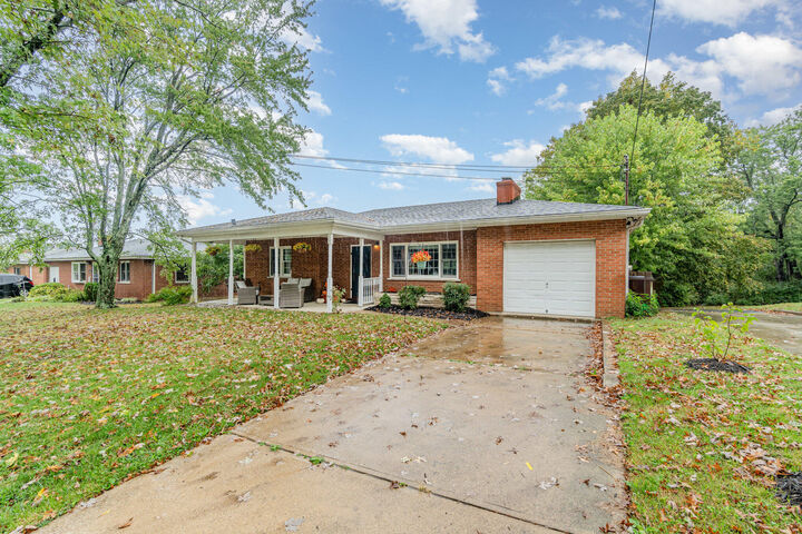Property Photo: 676 Manor Drive KY 41015