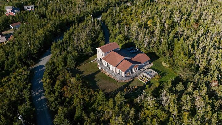 Property Photo:  93 Crystalwood Drive  NS B3V 1L9 