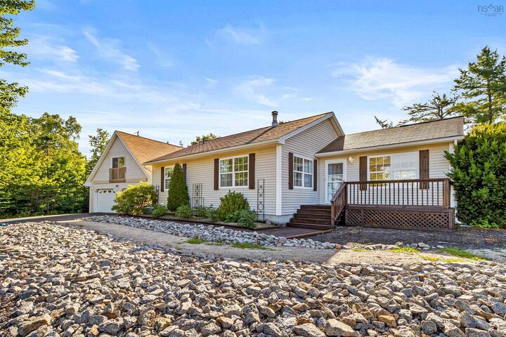Property Photo:  100 Elva Court  NS B3Z 4M4 