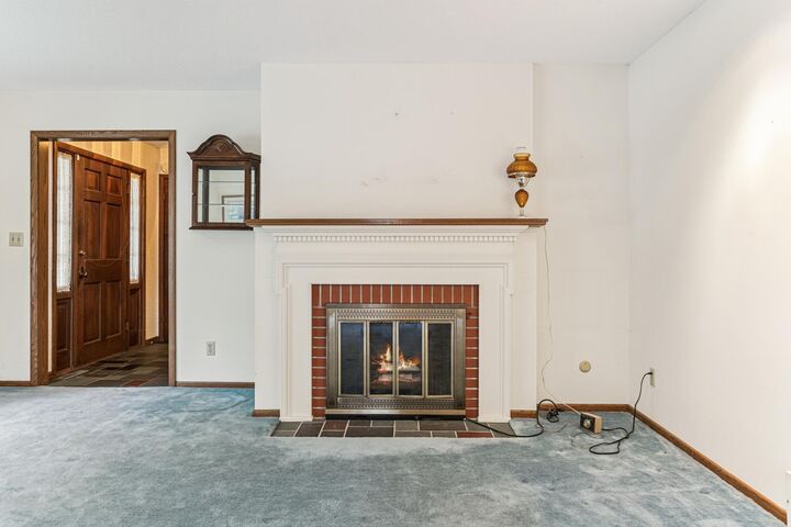 Property Photo:  740 Hoyt Avenue E  MN 55106