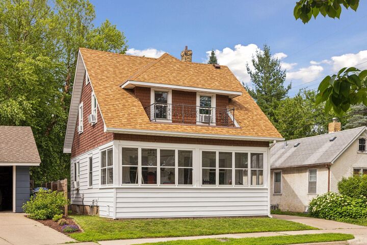 Property Photo: 2814 W 41st Street MN 55410