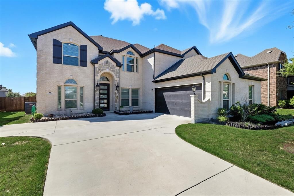 Property Photo: 313 Micco Lane TX 75087