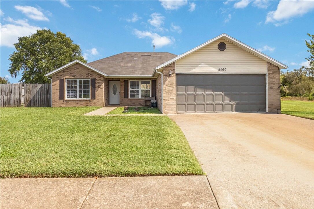 Property Photo: 2460 D J Duvall Drive AR 72751