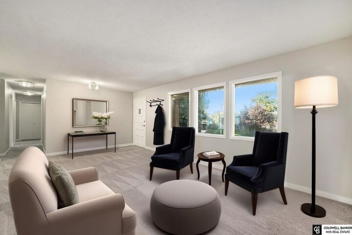 Property Photo:  813 Waterford Circle  NE 68046