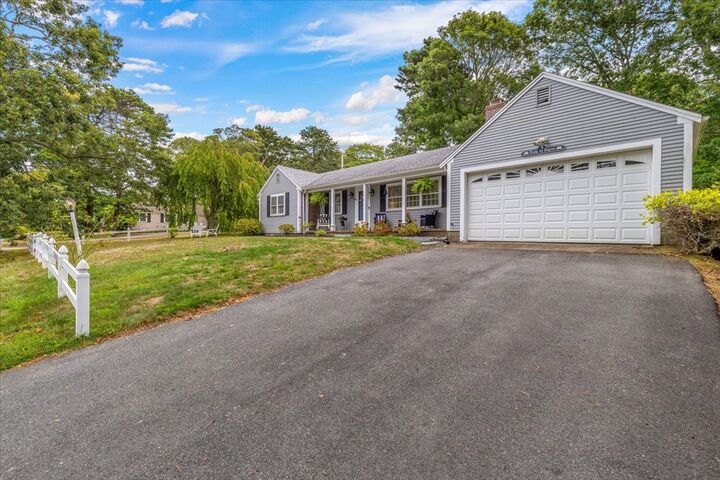 Property Photo:  4 Ebb Rd  MA 02675 