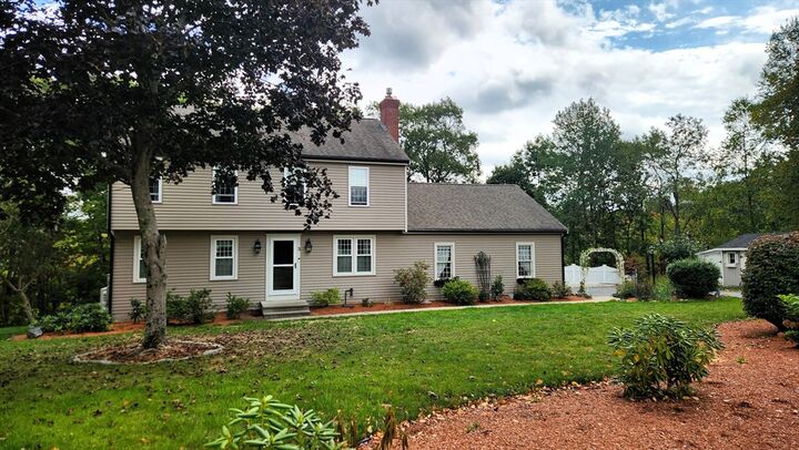 Property Photo:  3 Birch Cir  MA 01747 