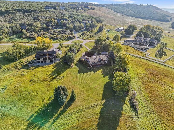 15 Escarpment Park  Rural Rocky View County AB T3Z 3M7 photo