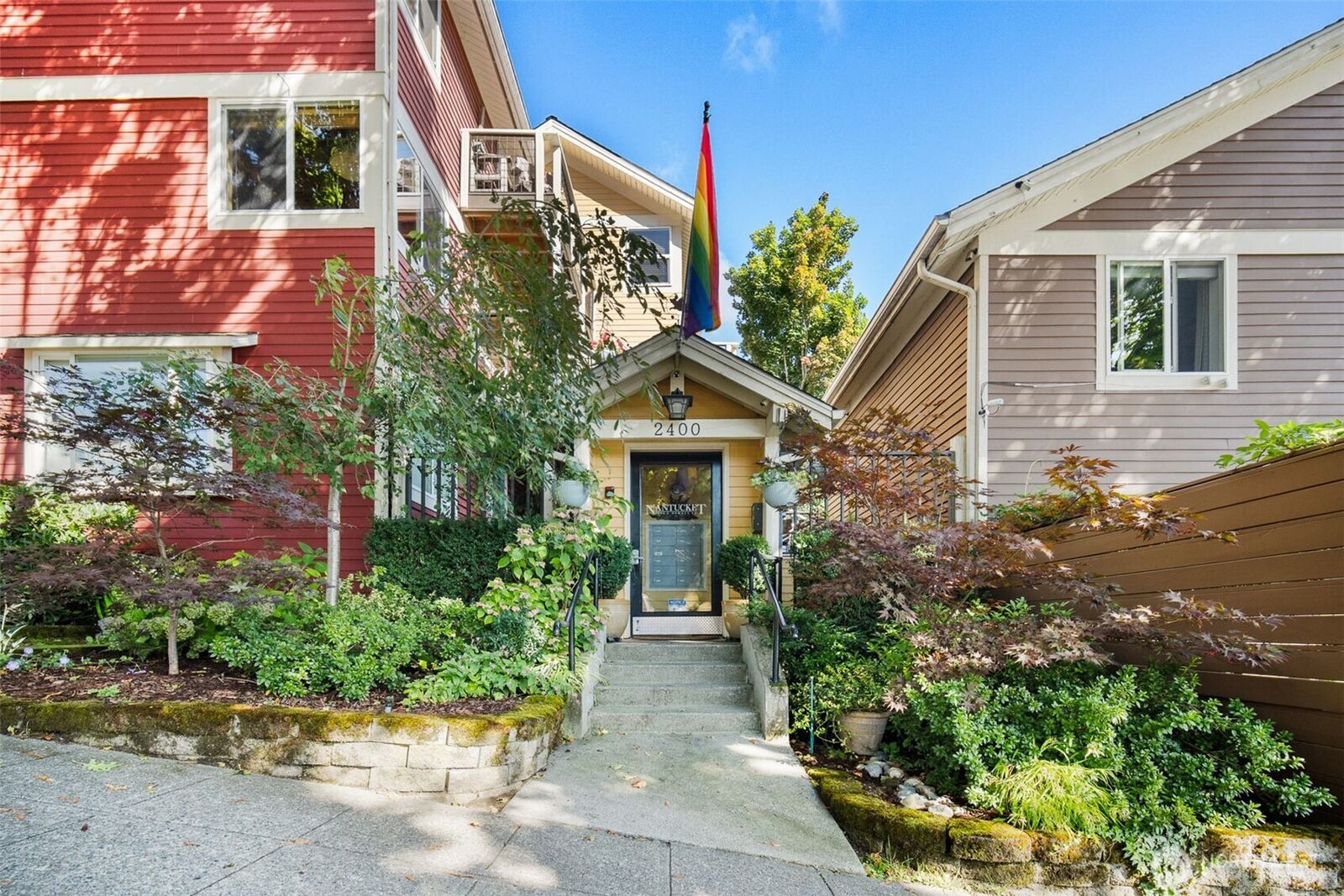 Property Photo:  2400 E Howell Street G  WA 98122 