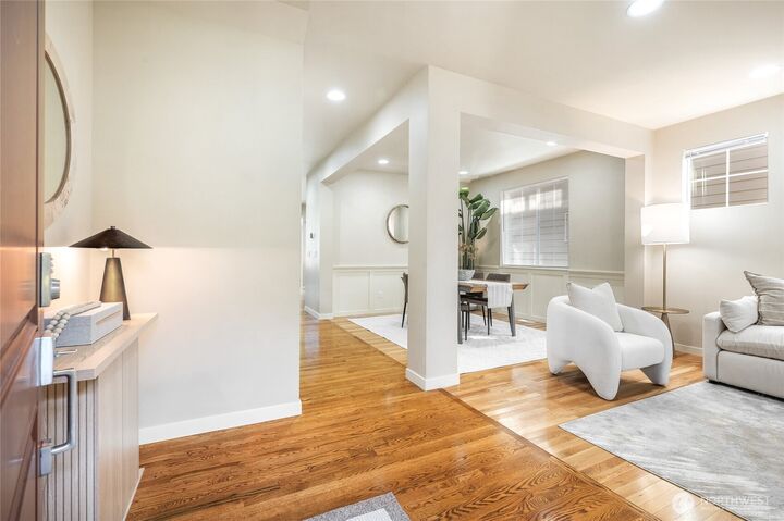 Property Photo:  10842  243rd Avenue NE  WA 98053 