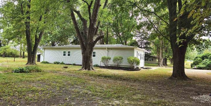 Property Photo:  4122 E Solar Drive  IN 47353