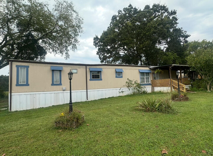 Property Photo:  179 Howard Hutsell W/5.5 +/- Ac  TN 37381 