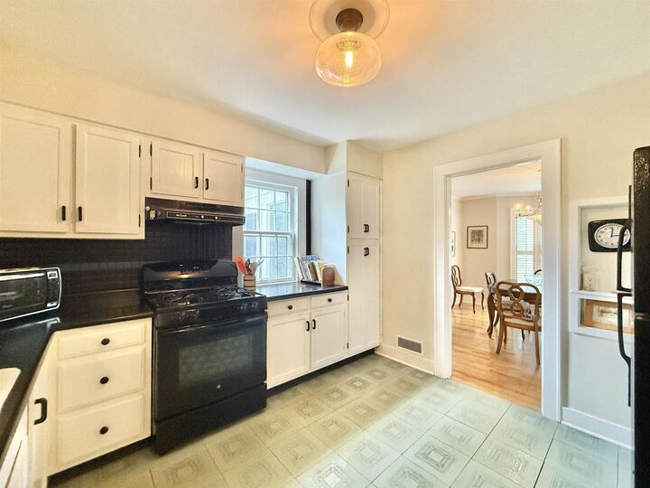 Property Photo:  1875 Sherwood SW Drive  WI 53511 