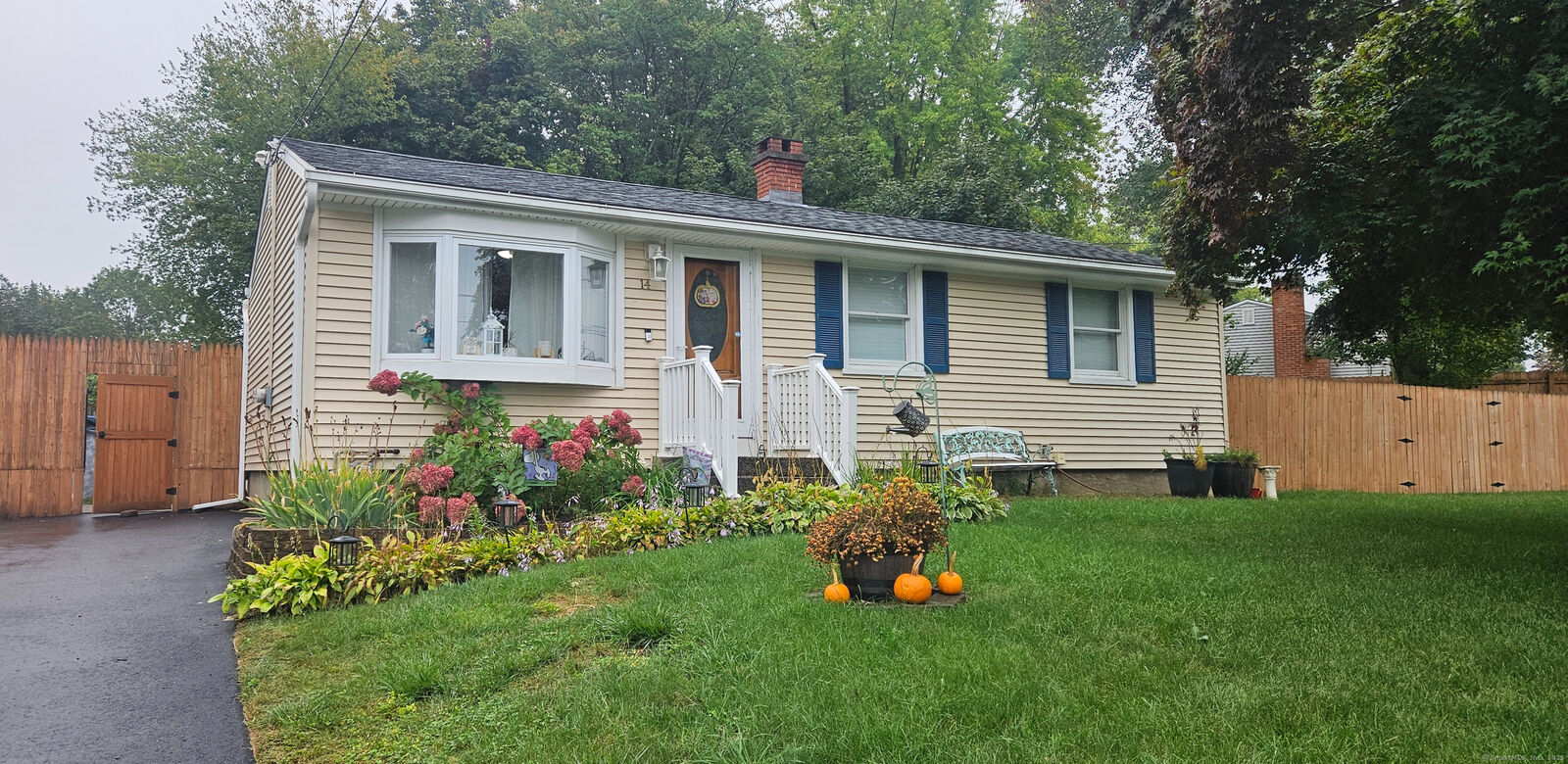 Property Photo:  14 Nancy Road  CT 06401 