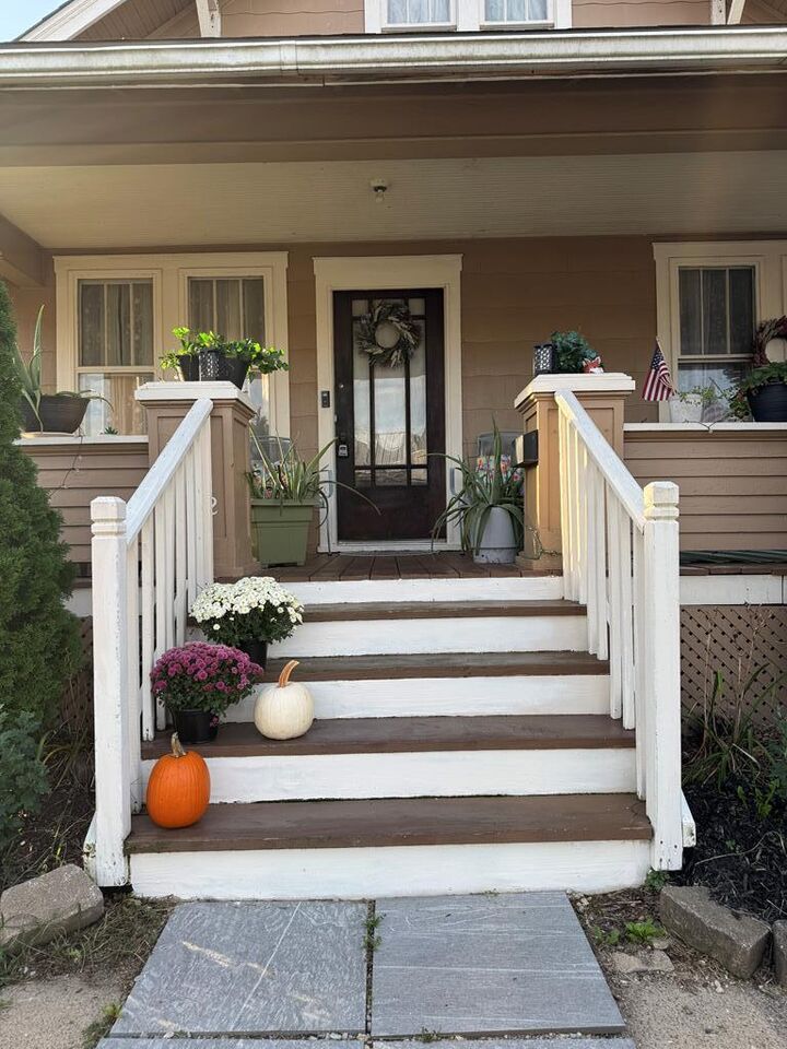 Property Photo:  302 Clay Street  OH 45601 