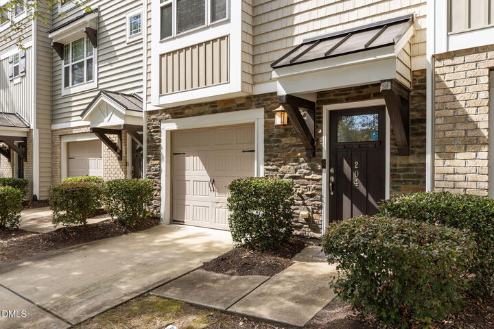 Property Photo:  204 Irving Way  NC 27703 