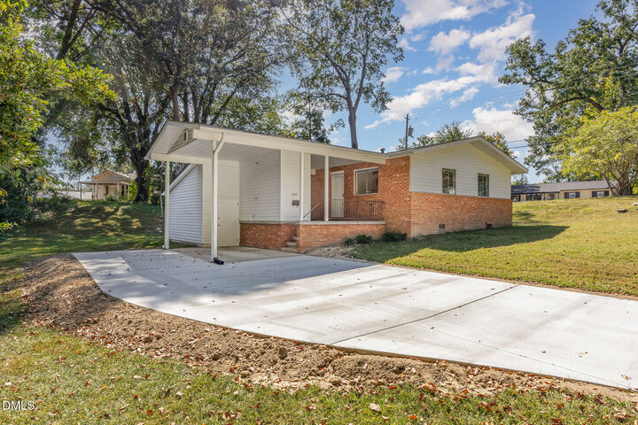 Property Photo:  2400 Remington Road  NC 27610 