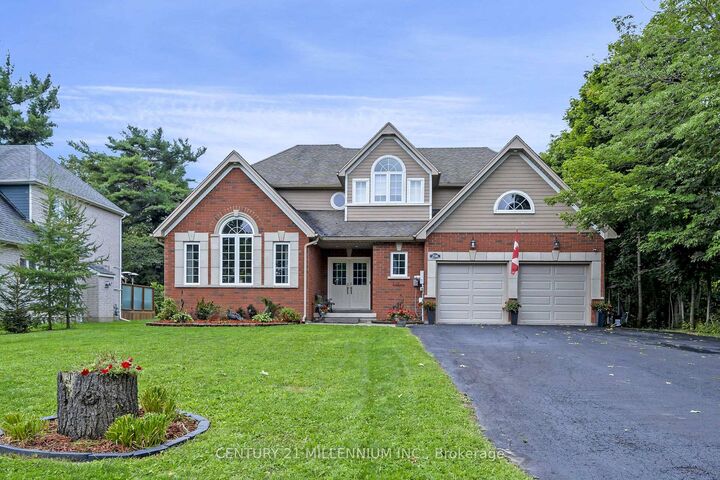 Property Photo:  256 Main Street  ON N0B 1T0 
