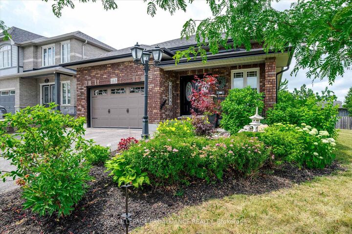 Property Photo:  113 Chandler Crescent  ON K9J 0C3 