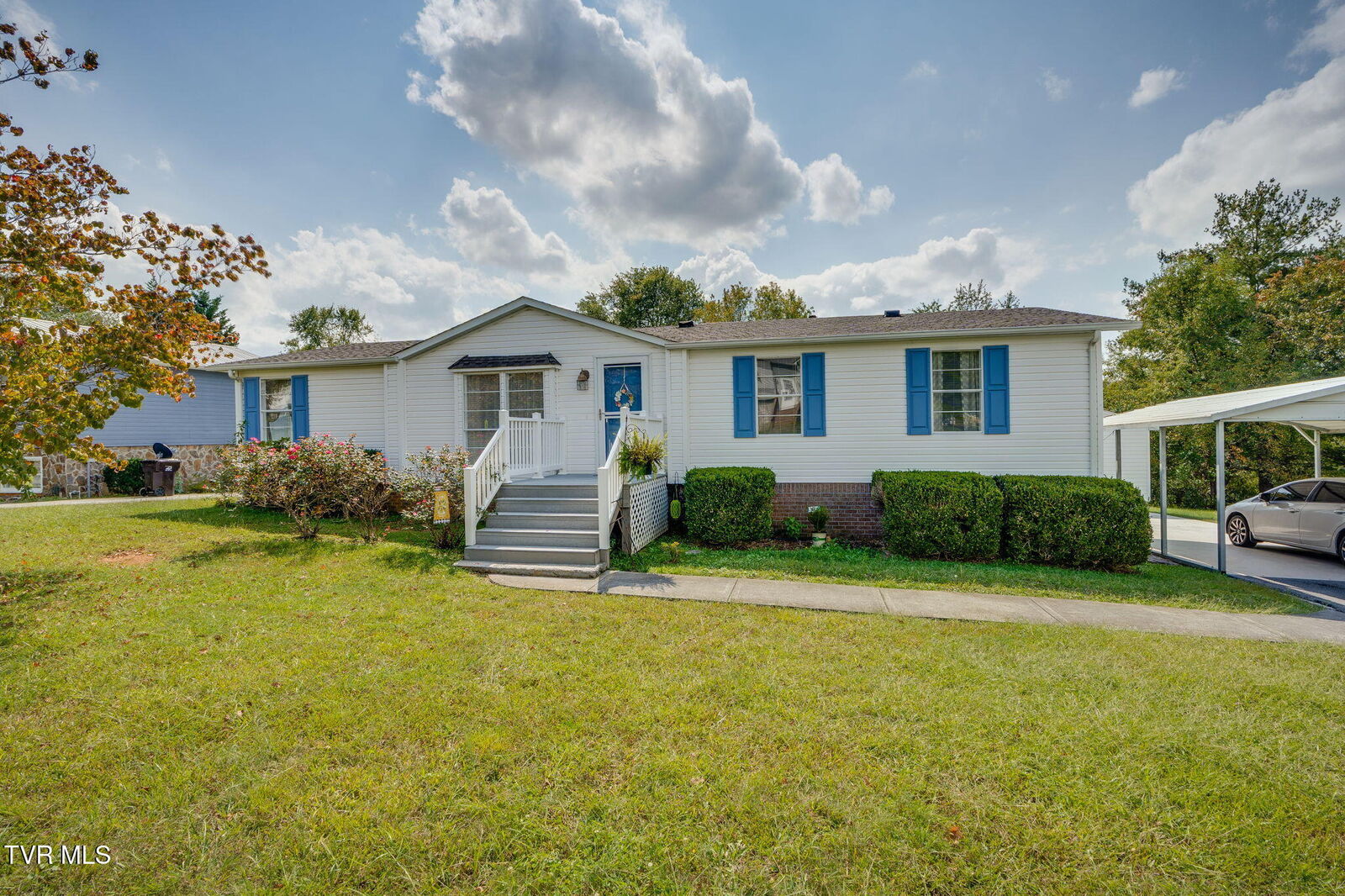 Property Photo: 329 Juniper Circle TN 37620