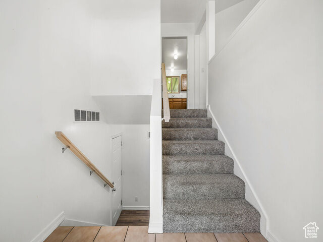 Property Photo: 1675 E Murdock Dr UT 84062