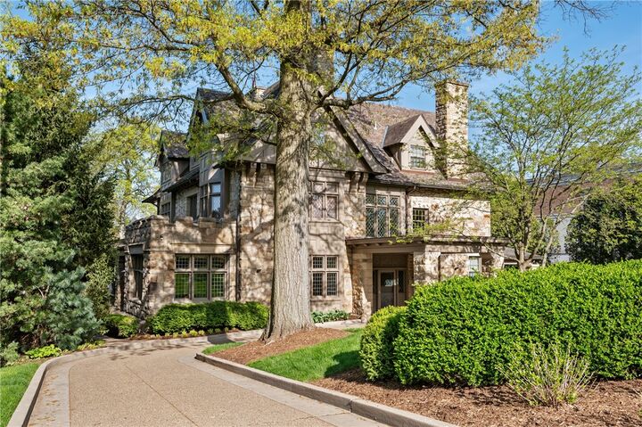 Property Photo: 122 Woodland Road PA 15232
