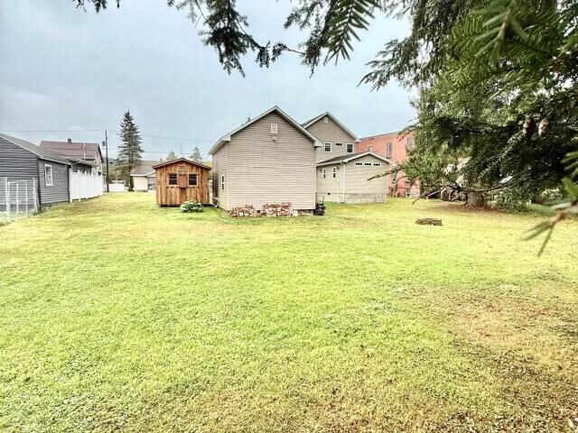 Property Photo:  211 High Street  PA 16371 