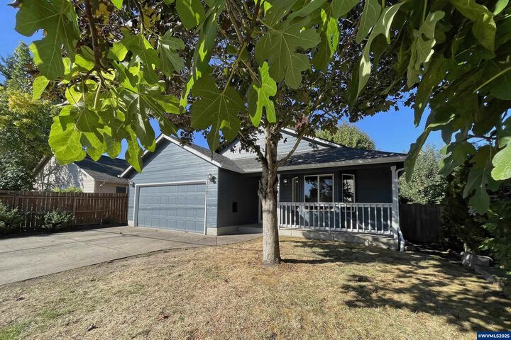 Property Photo:  2425 Brown Rd NE  OR 97305 