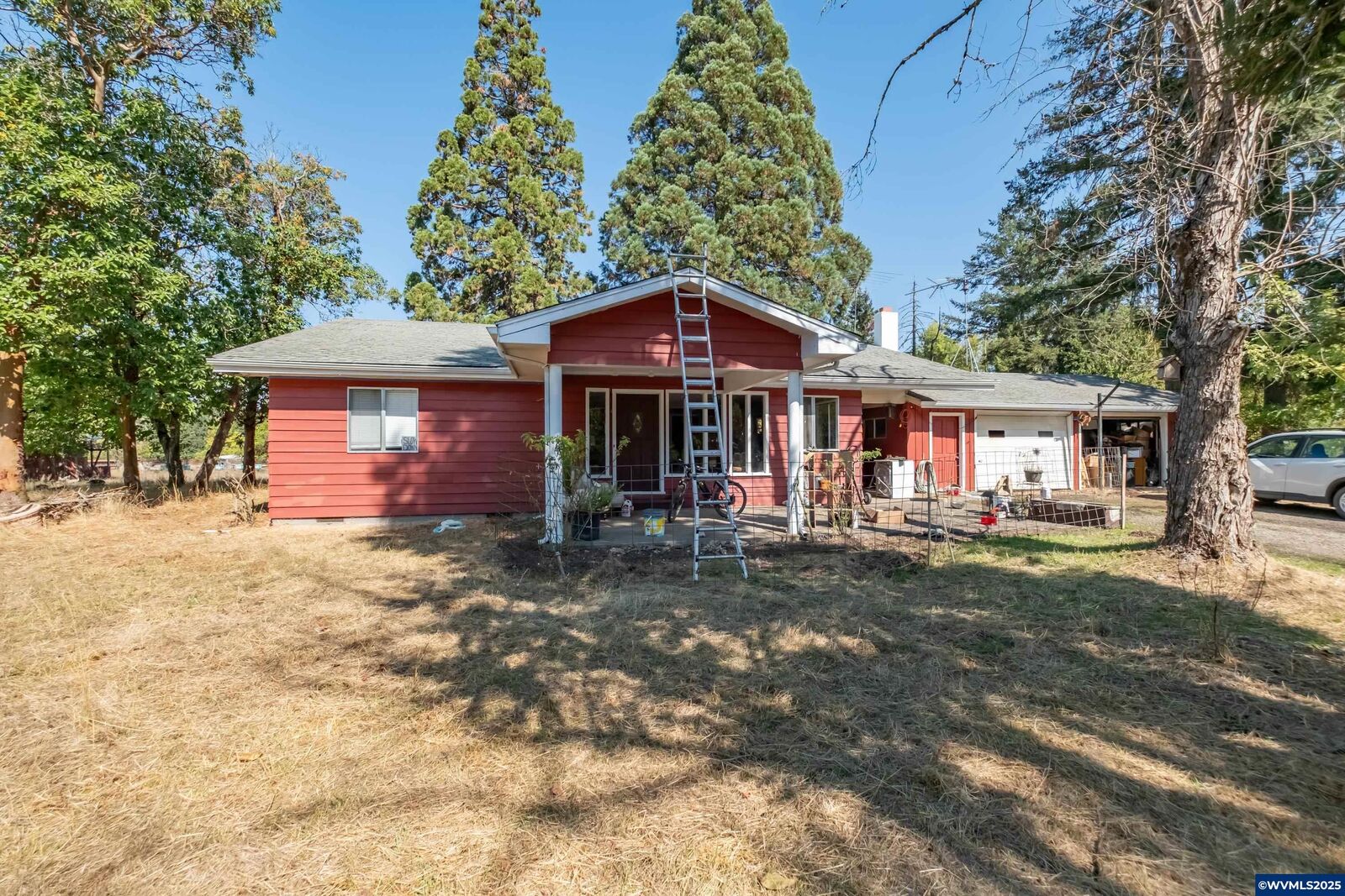 Property Photo: 8404 55th Av SE OR 97392