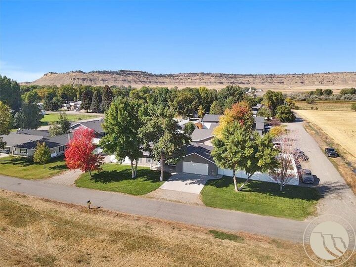 Property Photo:  321 4th Avenue SE  MT 59063