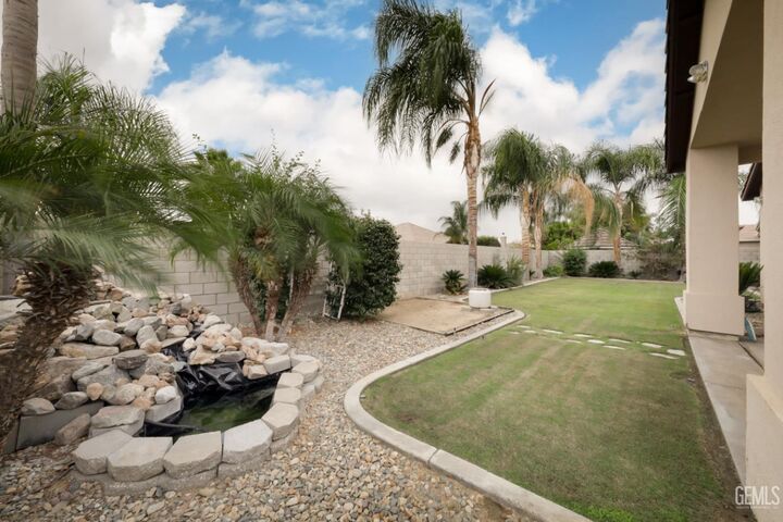 Property Photo: 13417 Hinault Drive CA 93314