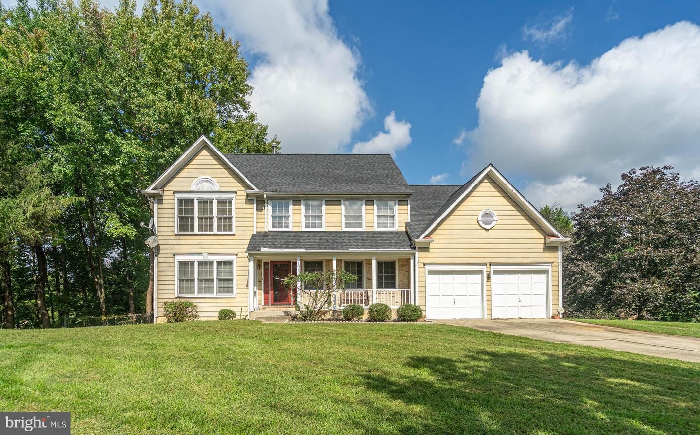 Property Photo:  10804 Kencrest Drive  MD 20721 