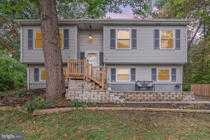 13 Eastwood Drive  Carlisle PA 17015 photo