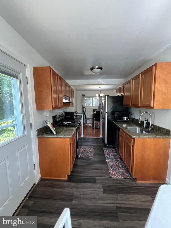 Property Photo:  9004 Brightlea Court  MD 20706 