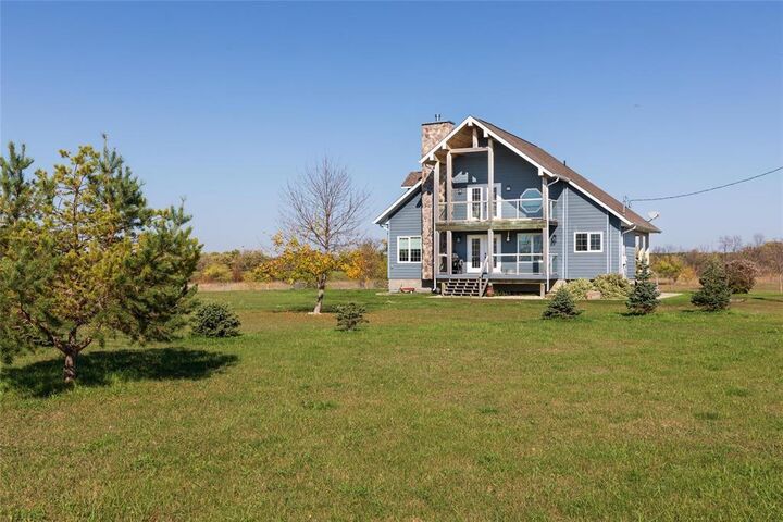 Property Photo:  29003 11 Road North  MB R0A 1P0 
